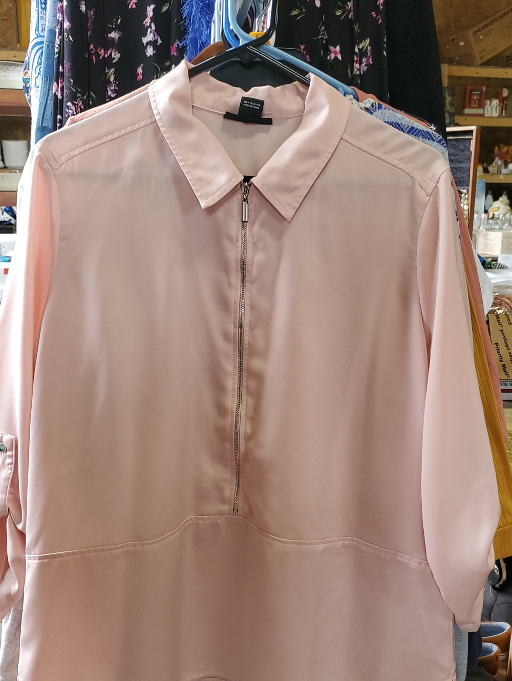 Womens Size 16 Nue Options Top / Blouse . Light Pink .